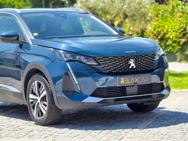 Peugeot 3008 2021 - 20000 EUR, 80000 km - AUTO.MOTO.pt - 80000km - foto 12 de 28