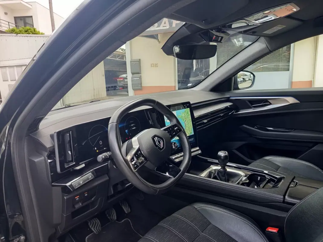 Renault Austral 2023 - 22990 EUR, 133900 km - AUTO.MOTO.pt - 133900km - foto 10 de 18