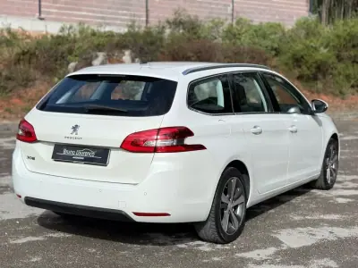 Peugeot 308 SW 2015 - 9900 EUR, 107000 km - AUTO.MOTO.pt - 107000km - foto 29 de 29