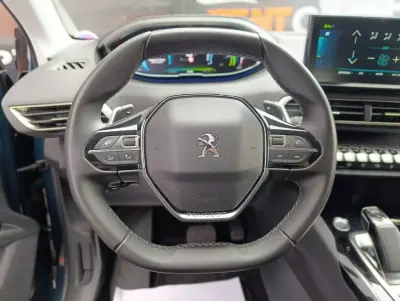 Peugeot 3008 2021 — foto 6 de 20