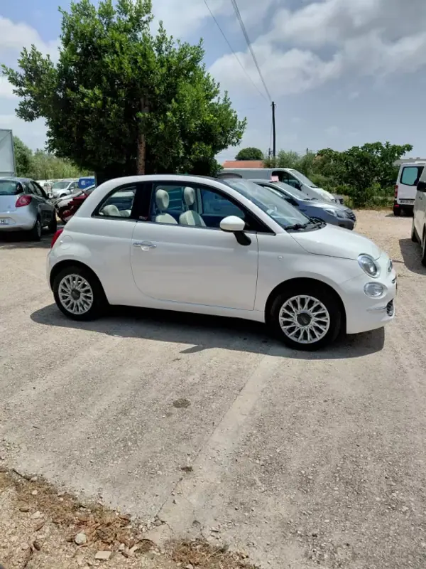 Fiat 500C 2017 - 11980 EUR, 113000 km - AUTO.MOTO.pt - 113000km - foto 11 de 14