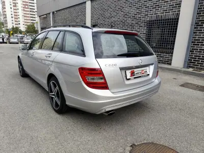 Mercedes-Benz C 220 2011 - 9980 EUR, 240000 km - 240000km - foto 19 de 23