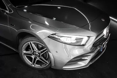 Mercedes-Benz A 250e Limousine 2021 — foto 3 de 13