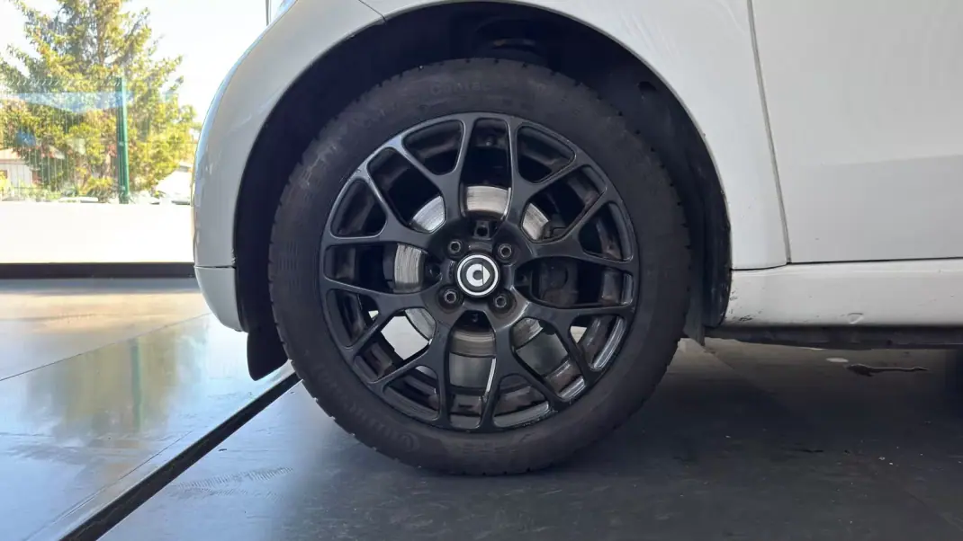 Smart ForTwo 2016 - 9990 EUR, 86291 km - 86291km - foto 13 de 23
