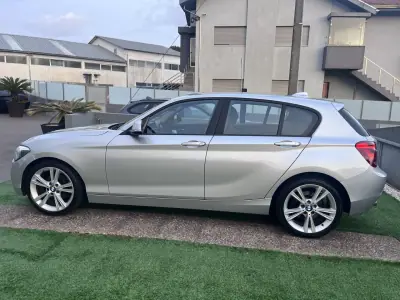 BMW 120 2013 - 13900 EUR, 190000 km - AUTO.MOTO.pt - 190000km - foto 19 de 50