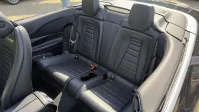 Mercedes-Benz E 220 2018 - 44990 EUR, 78000 km - AUTO.MOTO.pt - 78000km - foto 15 de 30