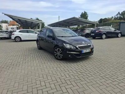 Peugeot 308 2015 - 9500 EUR, 206000 km - foto 4 de 31