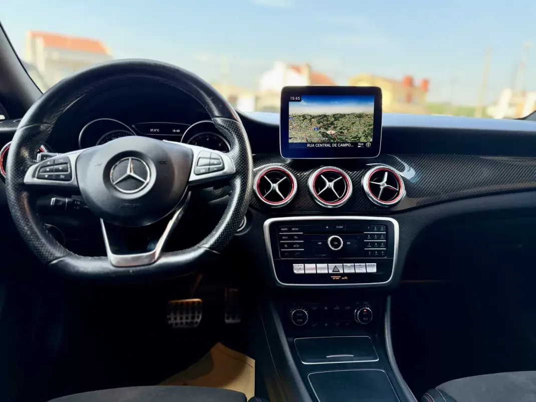 Mercedes-Benz CLA 220 2018 - 22950 EUR, 218000 km - AUTO.MOTO.pt - 218000km - foto 17 de 29