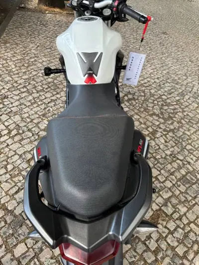 Benelli BN 2016 - 1850 EUR, 35691 km - AUTO.MOTO.pt - 35691km - foto 5 de 11