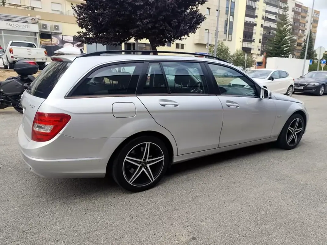 Mercedes-Benz C 220 2011 - 9980 EUR, 240000 km - 240000km - foto 23 de 23