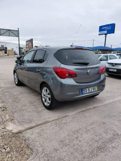Opel Corsa 2019 - 10900 EUR, 80000 km - AUTO.MOTO.pt - 80000km - foto 11 de 13