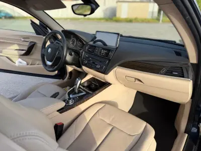 BMW 218 2014 - 16250 EUR, 167798 km - AUTO.MOTO.pt - 167798km - foto 10 de 21