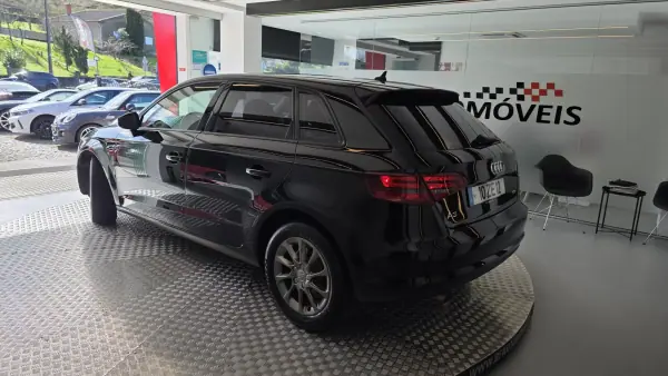 Audi A3 Sportback 2016 - 11900 EUR, 253264 km - AUTO.MOTO.pt - 253264km - foto 21 de 55