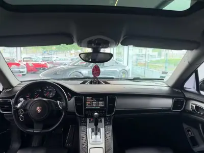 Porsche Panamera 2012 - 34990 EUR, 187000 km - AUTO.MOTO.pt - 187000km - foto 17 de 22