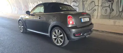 MINI Roadster 2012 - 14750 EUR, 118000 km - 118000km - foto 17 de 32