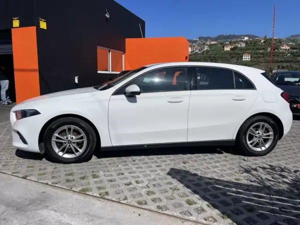 Mercedes-Benz A 180 2018 - 20950 EUR, 168400 km - AUTO.MOTO.pt - 168400km - foto 4 de 12