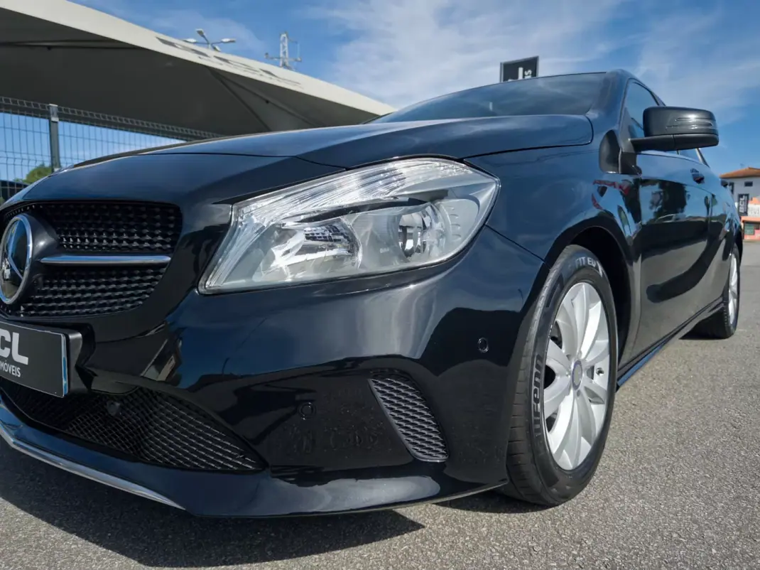 Mercedes-Benz A 180 2015 - 14990 EUR, 163000 km - 163000km - foto 9 de 37