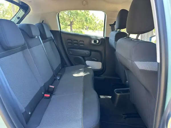 Citroën C3 2018 - 8200 EUR, 117000 km - AUTO.MOTO.pt - 117000km - foto 7 de 10