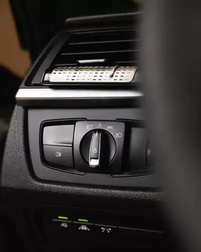 BMW M4 2015 - 67950 EUR, 87000 km - AUTO.MOTO.pt - 87000km - foto 28 de 35