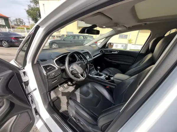 Ford S-Max 2016 - 27250 EUR, 140000 km - AUTO.MOTO.pt - 140000km - foto 37 de 80