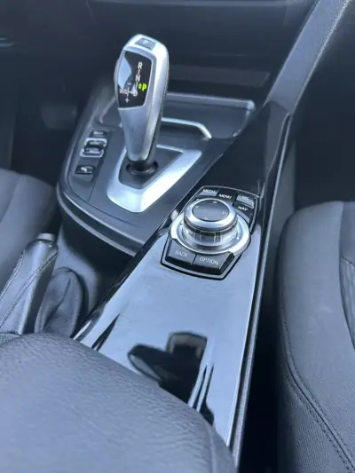 BMW 320 2017 - 14900 EUR, 260000 km - AUTO.MOTO.pt - 260000km - foto 55 de 65