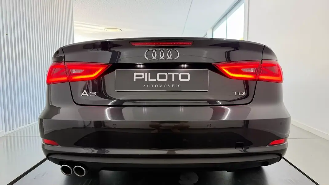 Audi A3 Cabrio 2014 - 17990 EUR, 173045 km - 173045km - foto 6 de 28