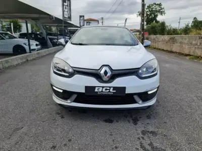 Renault Mégane Cabrio 2015 - 14990 EUR, 195000 km - AUTO.MOTO.pt - 195000km - foto 2 de 43