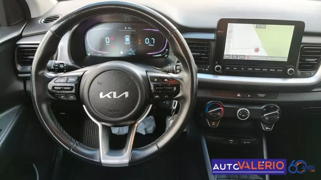 Kia Stonic 2024 - 17950 EUR, 41486 km - 41486km - foto 21 de 25