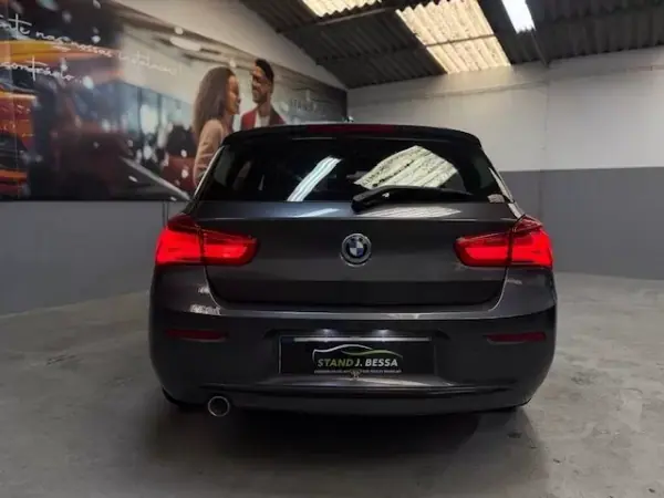 BMW 116 2016 - 13400 EUR, 176000 km - AUTO.MOTO.pt - 176000km - foto 6 de 18