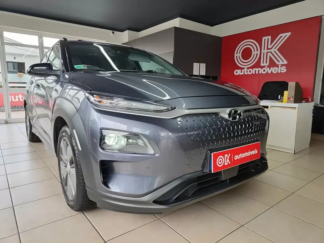 Hyundai Kauai 2019 - 19750 EUR, 111500 km - AUTO.MOTO.pt - 111500km - foto 1 de 35