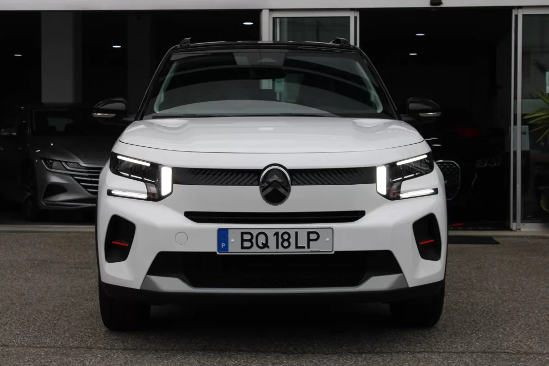 Citroën C3 2025 - 20900 EUR, 1769 km - AUTO.MOTO.pt - 1769km - foto 18 de 20