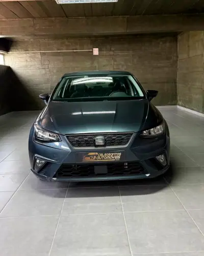 SEAT Ibiza 2024 - 15400 EUR, 31300 km - AUTO.MOTO.pt - 31300km - foto 2 de 12