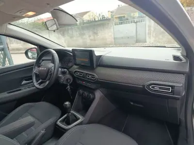 Dacia Sandero 2023 - 14900 EUR, 64868 km - 64868km - foto 15 de 31