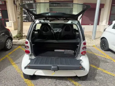 Smart Fortwo Cabrio 2004 - 4250 EUR, 122000 km - AUTO.MOTO.pt - 122000km - foto 15 de 29