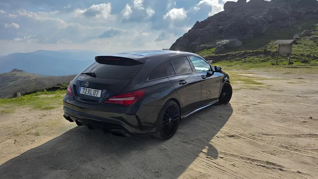 Mercedes-Benz CLA 45 AMG 2016 - 30990 EUR, 85000 km - AUTO.MOTO.pt - 85000km - foto 1 de 14