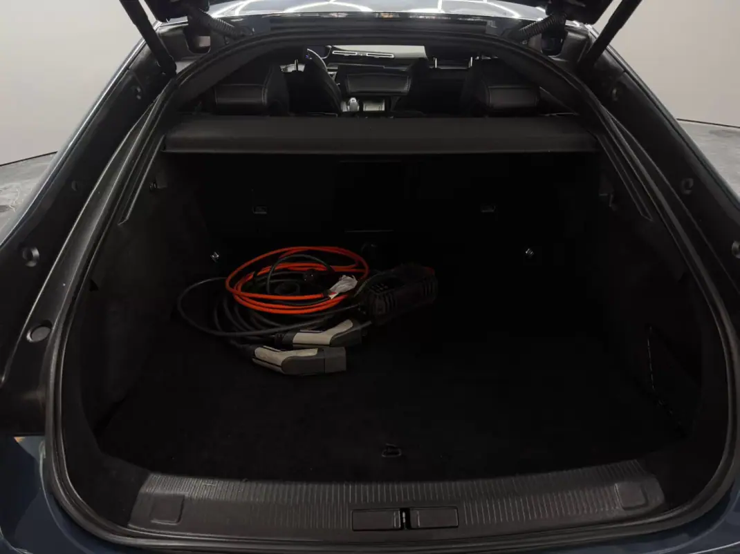 Peugeot 508 2021 - 23500 EUR, 81200 km - AUTO.MOTO.pt - 81200km - foto 33 de 33
