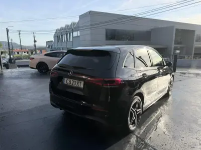 Mercedes-Benz B 250 2020 - 24900 EUR, 59000 km - AUTO.MOTO.pt - 59000km - foto 4 de 14