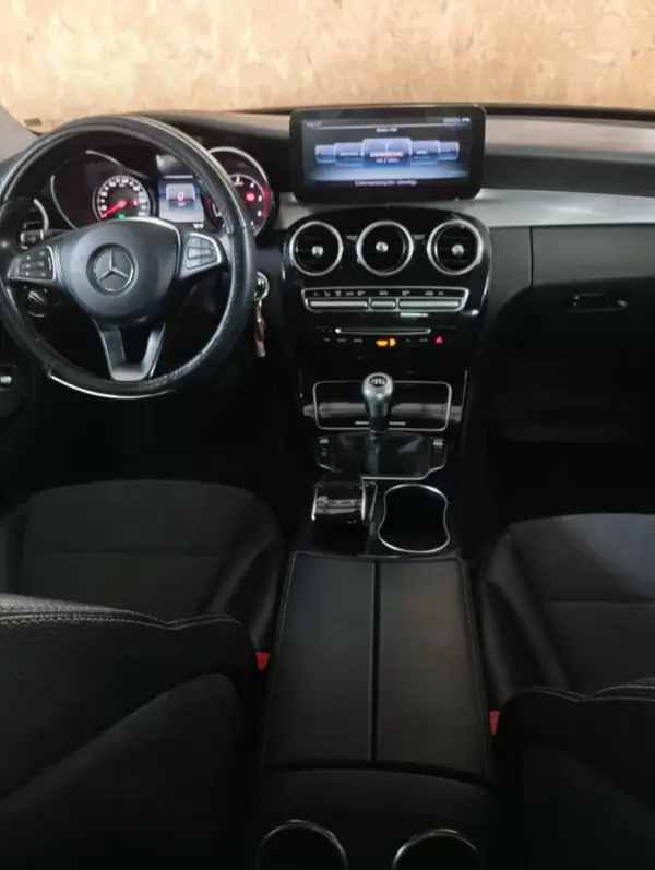 Mercedes-Benz C 180 2016 - 18950 EUR, 177676 km - AUTO.MOTO.pt - 177676km - foto 10 de 19