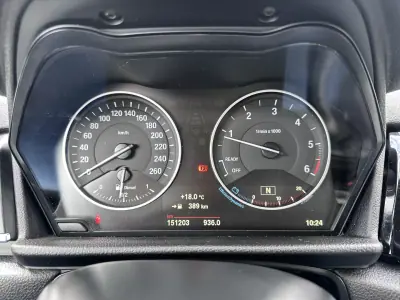 BMW 218 Active Tourer 2014 - 13900 EUR, 150000 km - AUTO.MOTO.pt - 150000km - foto 36 de 64