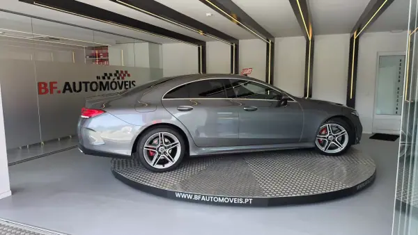 Mercedes-Benz CLS 300 2019 - 41500 EUR, 164017 km - 164017km - foto 8 de 60