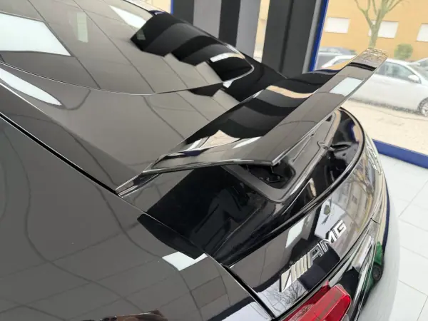 Mercedes-Benz AMG GT 2025 - 140000 EUR, 8886 km - AUTO.MOTO.pt - 8886km - foto 71 de 74