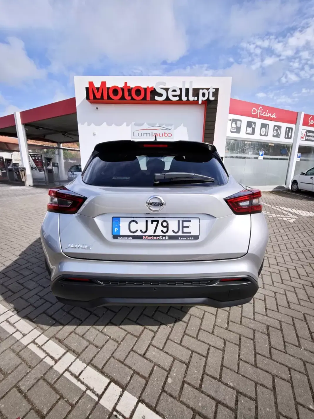 Nissan Juke 2022 - 18600 EUR, 81000 km - 81000km - foto 10 de 11