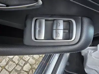 Mercedes-Benz S 350 2017 - 42950 EUR, 142000 km - AUTO.MOTO.pt - 142000km - foto 7 de 19