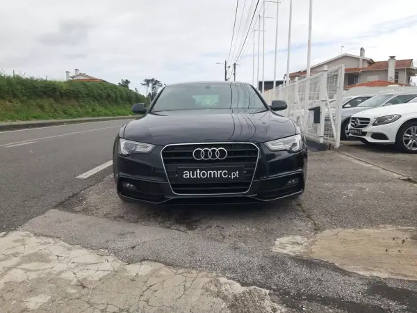 Audi A5 Sportback 2014 - 18900 EUR, 193400 km - AUTO.MOTO.pt - 193400km - foto 4 de 41