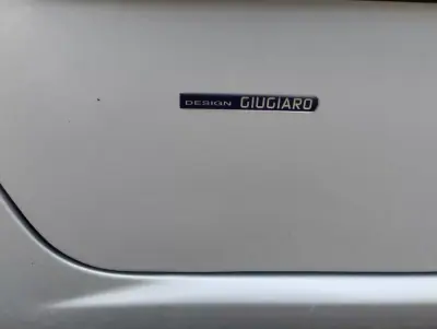 Fiat Grande Punto 2006 - 2750 EUR, 210000 km - AUTO.MOTO.pt - 210000km - foto 19 de 20