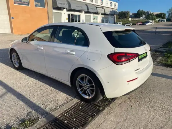 Mercedes-Benz A 180 2019 - 20947 EUR, 127450 km - AUTO.MOTO.pt - 127450km - foto 7 de 20