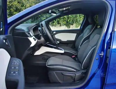 Renault Clio 2023 - 18900 EUR, 26048 km - AUTO.MOTO.pt - 26048km - foto 17 de 40