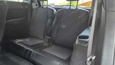 Peugeot 5008 2025 - 30500 EUR, 28141 km - AUTO.MOTO.pt - 28141km - foto 25 de 29