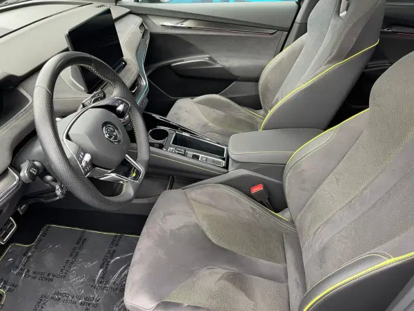 Skoda Enyaq Coupé 2023 - 44900 EUR, 55000 km - 55000km - foto 7 de 14
