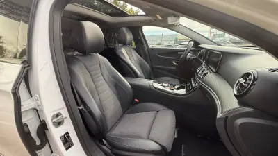 Mercedes-Benz E 300 2019 - 26990 EUR, 147000 km - AUTO.MOTO.pt - 147000km - foto 33 de 41